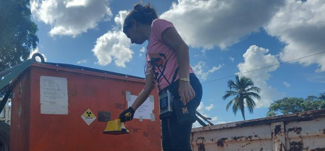 Almacenamiento y Transportación segura de las Fuentes de Co-60 para los hospitales Celestino Hernández Robau de Santa Clara y María Curie de Camagüey Almacenamiento y Transportación segura de las Fuentes de Co-60 para los hospitales Celestino Hernández Robau de Santa Clara y María Curie de Camagüey